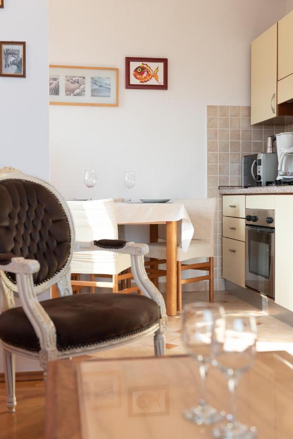 Cozy Apartment Bosnjak Near Opatija, With Sea View Terrace, Air Condition, Free Private Parking Ičići Eksteriør bilde