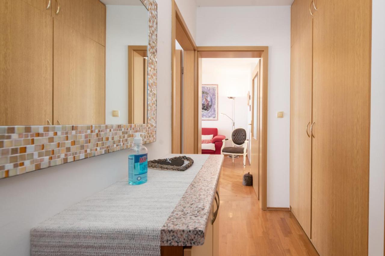 Cozy Apartment Bosnjak Near Opatija, With Sea View Terrace, Air Condition, Free Private Parking Ičići Eksteriør bilde